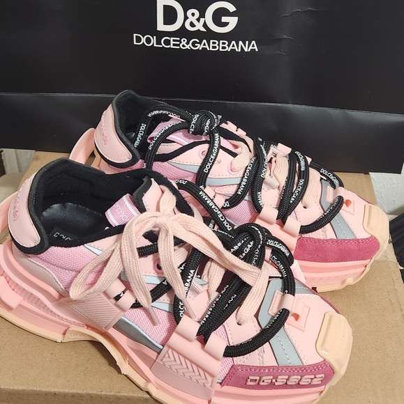 桜色のDOLCE & GABBANA Dolce & Gabbana | Shoes | Dolce And Gabana Sneakers | Poshmark